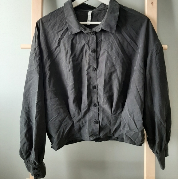 Zara Tops - Vintage looking grey/black blouse